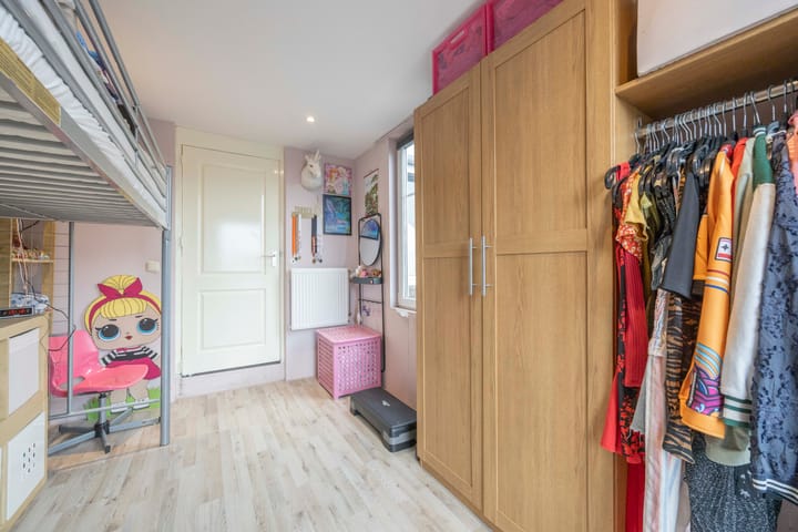 Foto 31 van Deken Botsstraat 6