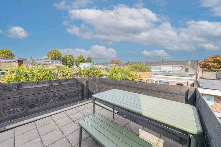 Foto 36 van Deken Botsstraat 6