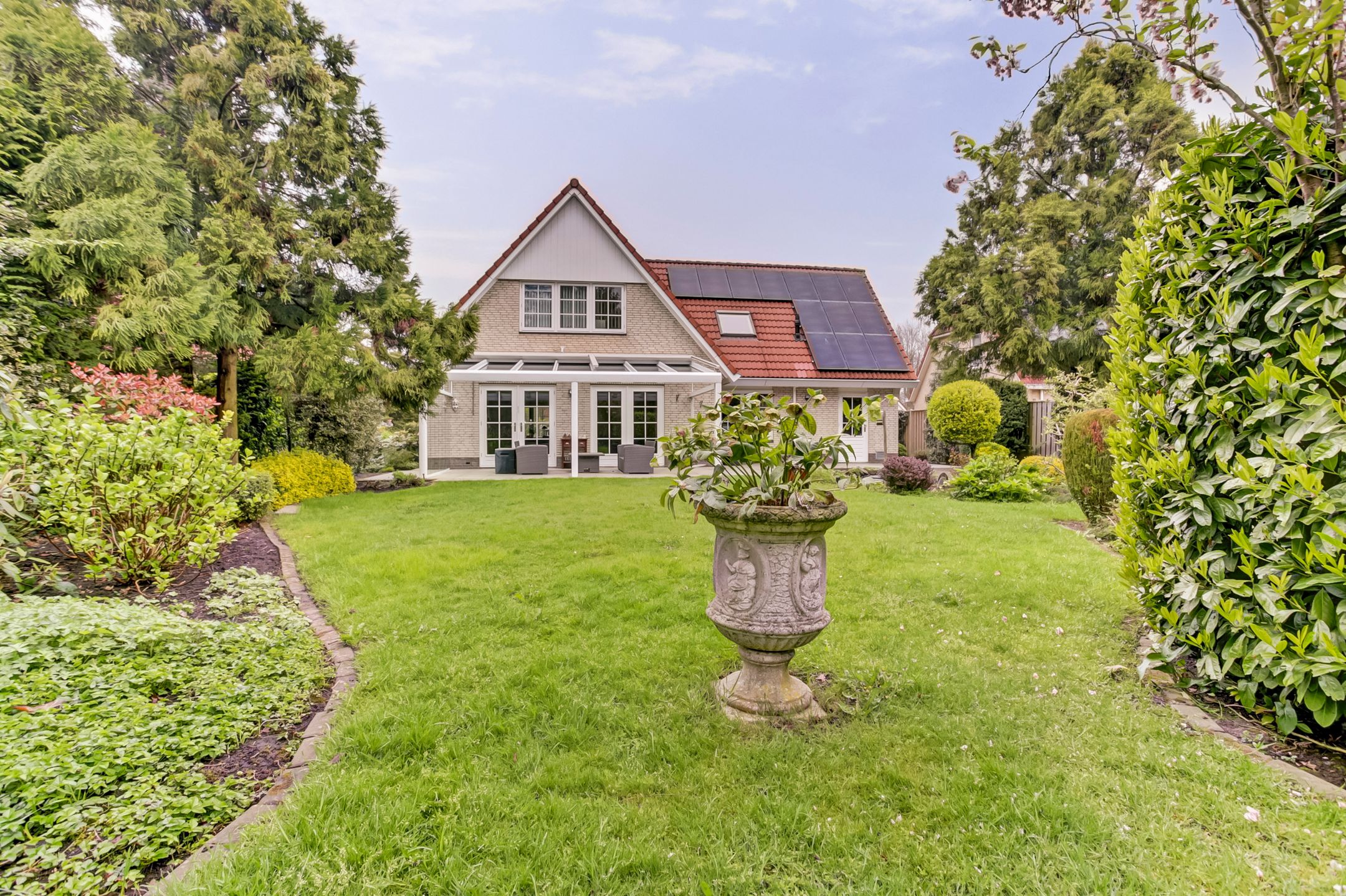 Photo 42 of Lindenlaan 14