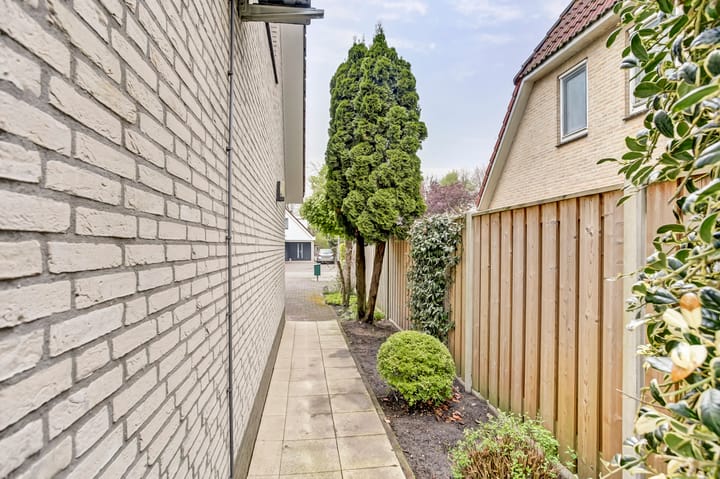 Foto 44 van Lindenlaan 14