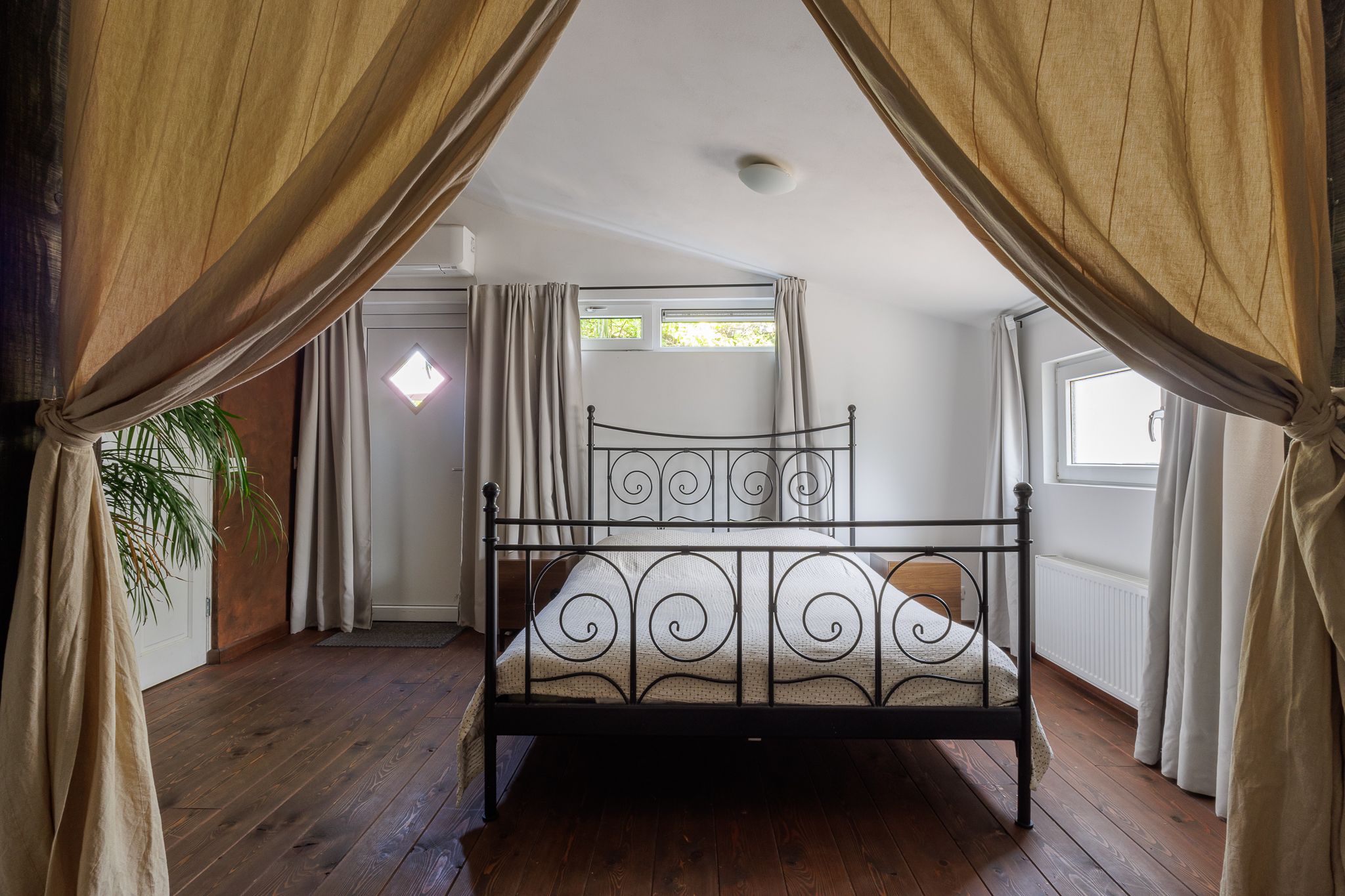 Foto 3 van Hovinge 3