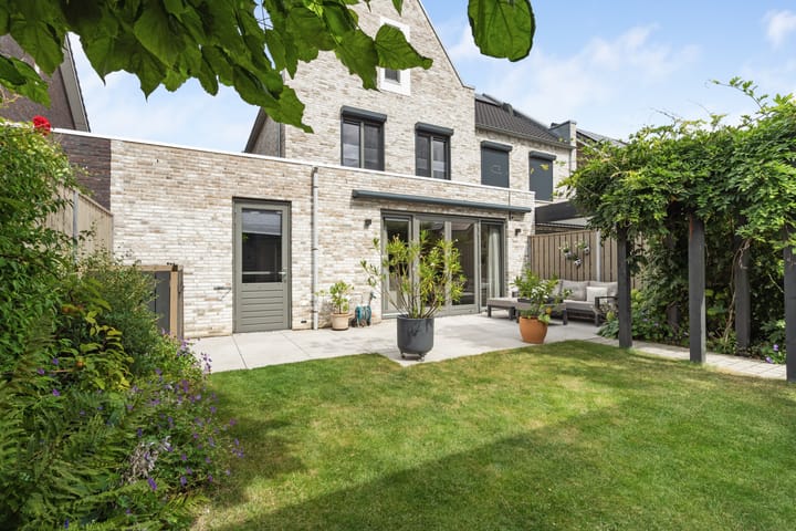 Photo 46 of Kalmoes 7