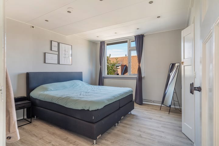 Photo 4 of Koningin Wilhelminastraat 19