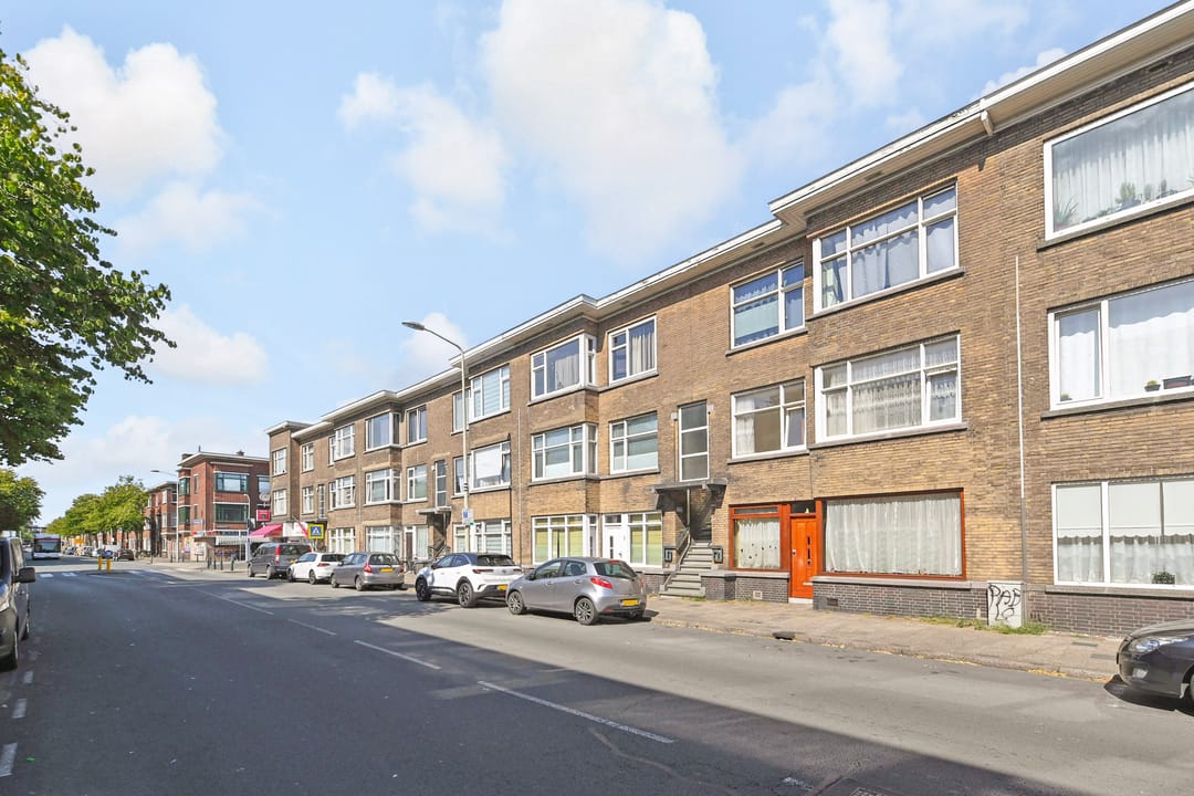 Photo 2 of Schaarsbergenstraat 27