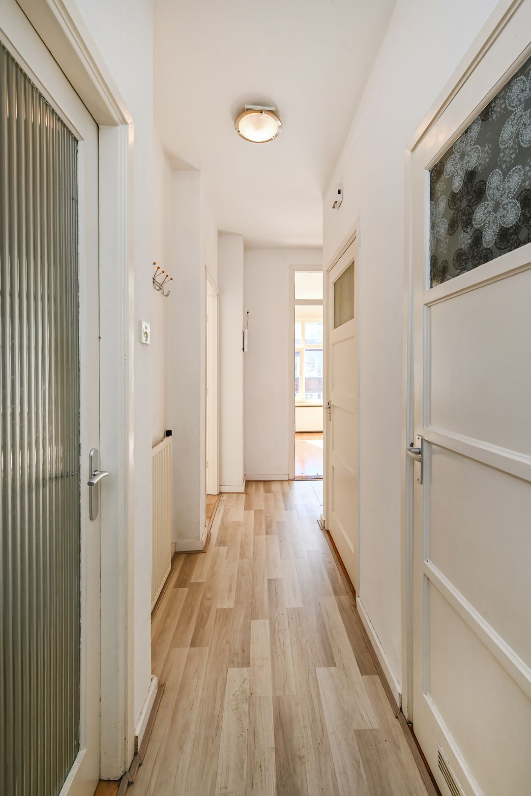 Photo 11 of Schaarsbergenstraat 27