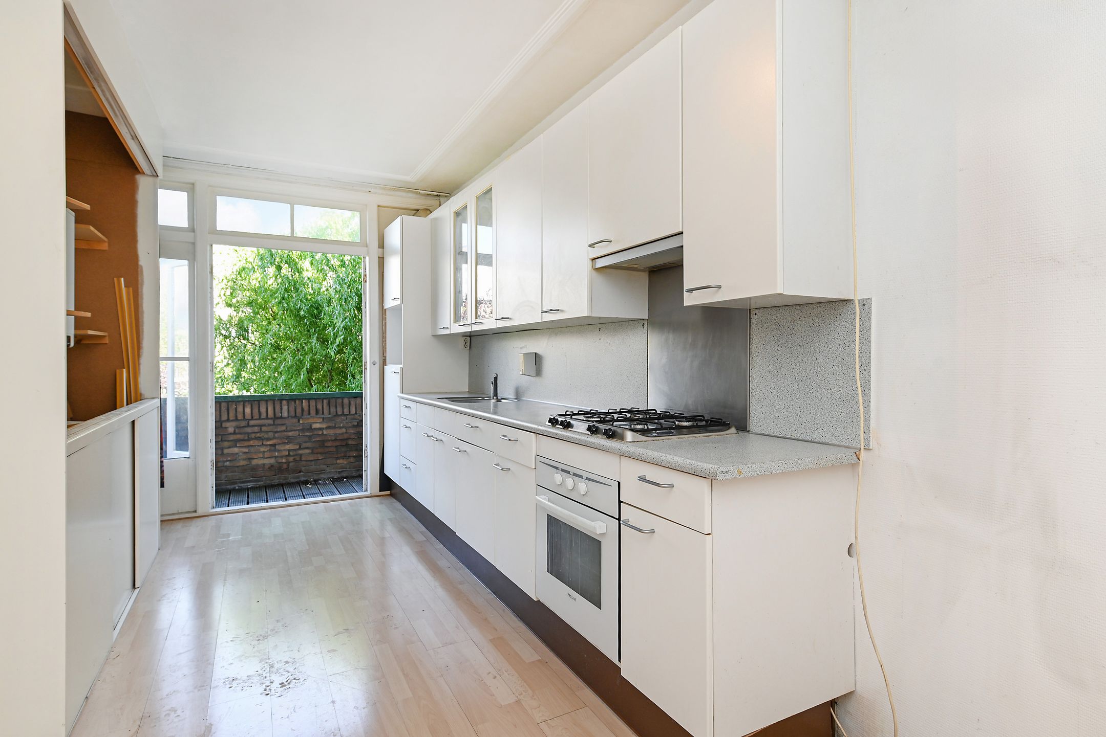 Photo 12 of Schaarsbergenstraat 27