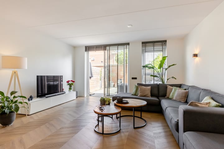 Foto 2 van Het Wapenschild 11