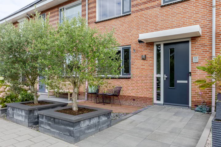 Foto 64 van Het Wapenschild 11