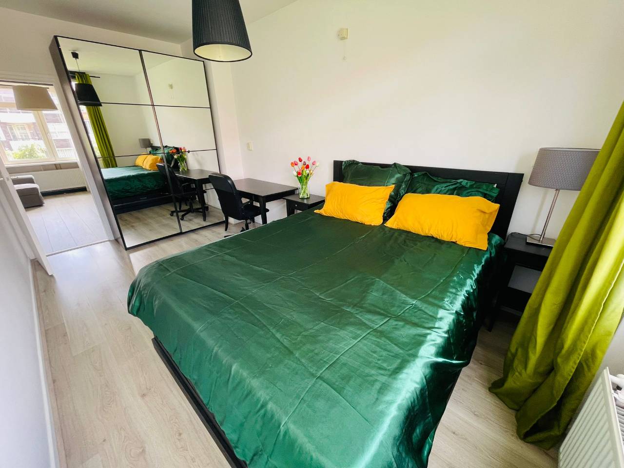 Foto 12 van Derkinderenstraat 67-1