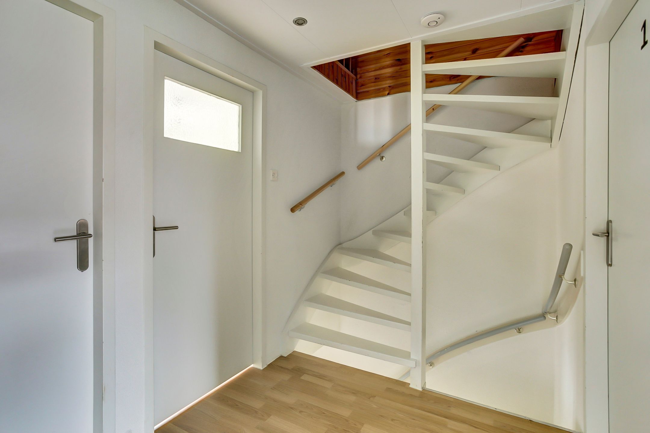 Foto 15 van Krokusstraat 8