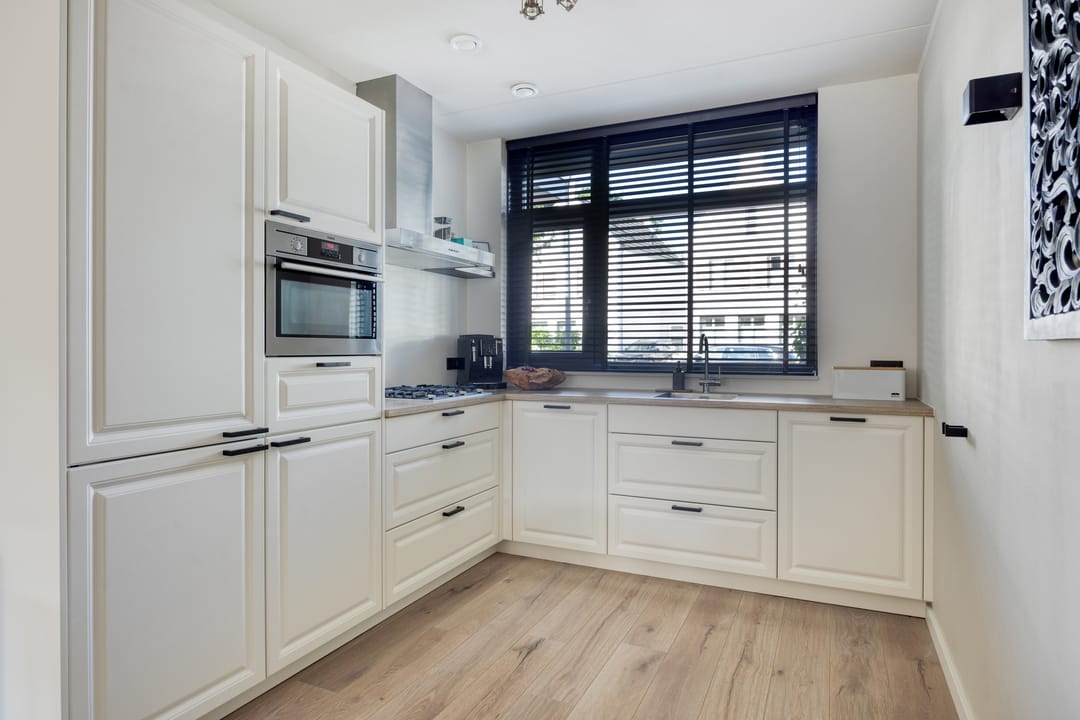 Foto 13 van Smelen 102