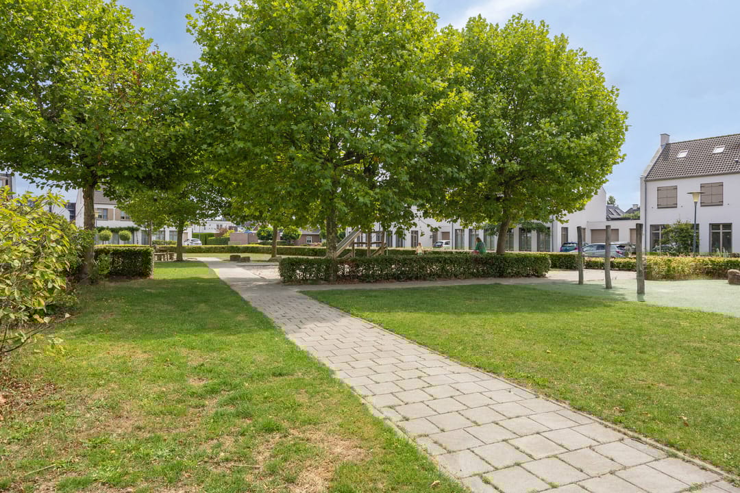 Foto 37 van Smelen 102