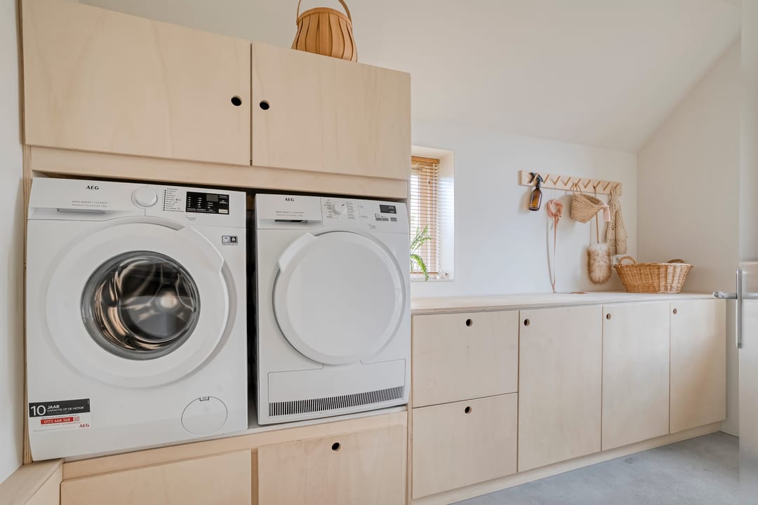 Photo 23 of Meeleweg 7