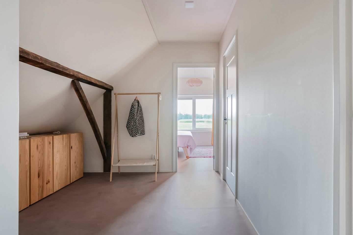 Photo 25 of Meeleweg 7