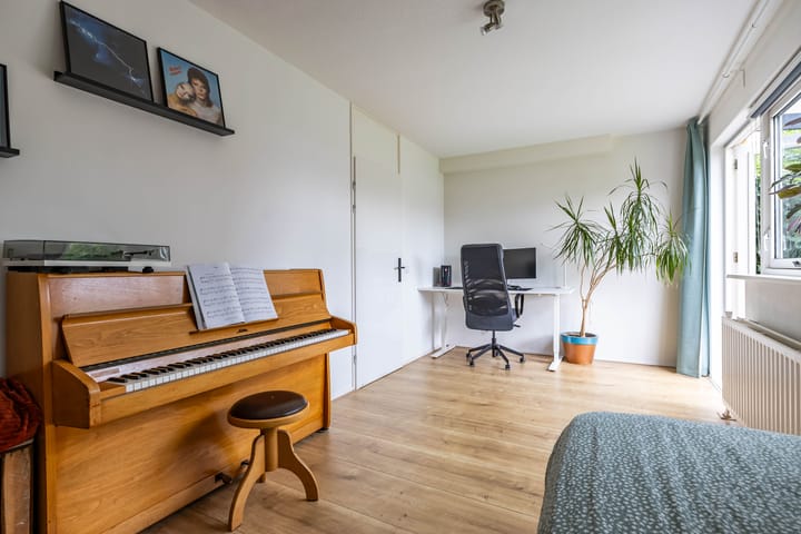 Foto 7 van Natalie Barneykade 16