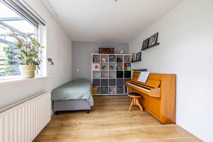 Foto 8 van Natalie Barneykade 16