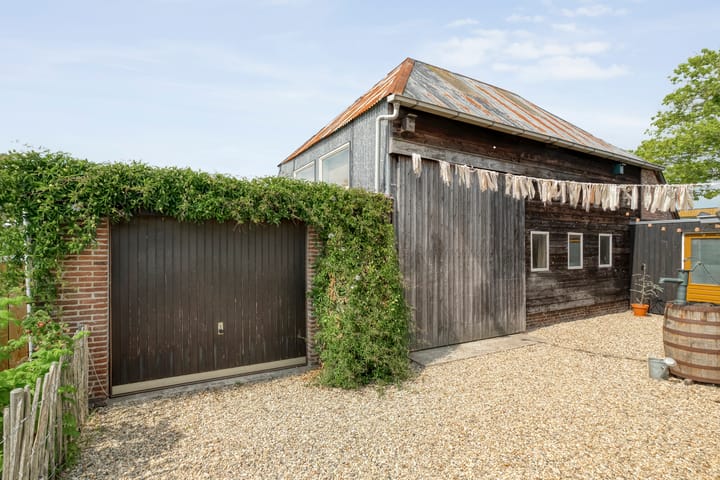 Foto 64 van Meeleweg 7