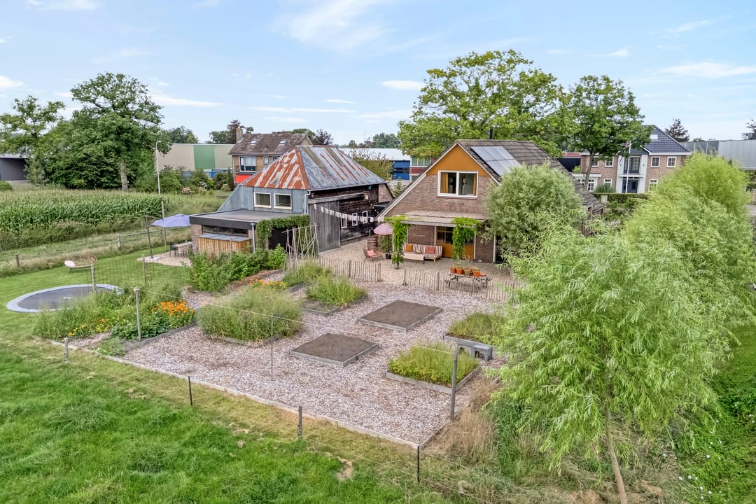 Photo 73 of Meeleweg 7