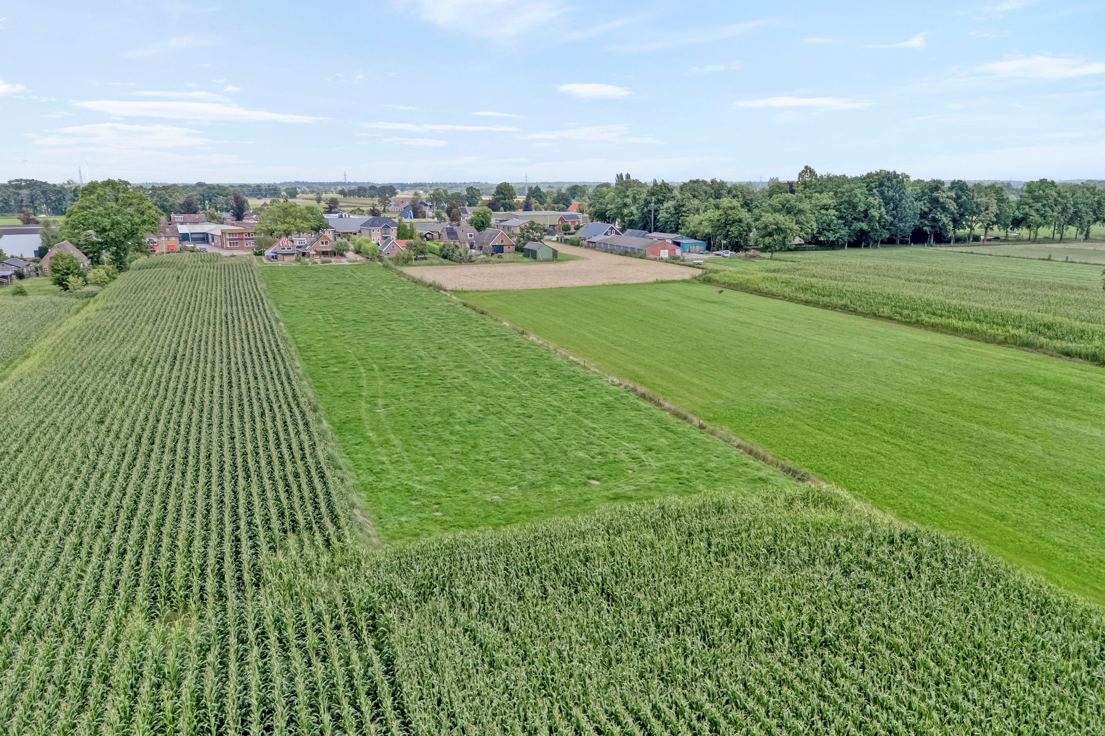 Photo 75 of Meeleweg 7