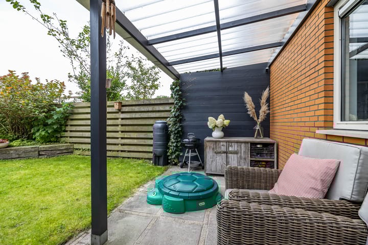 Foto 54 van Natalie Barneykade 16