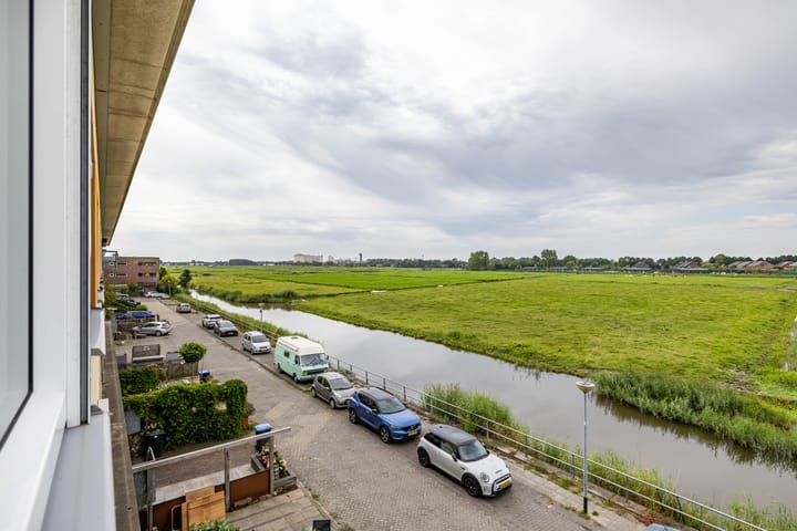 Foto 66 van Natalie Barneykade 16