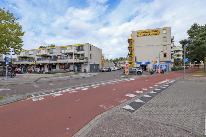 Photo 22 of Camera Obscurastraat 132