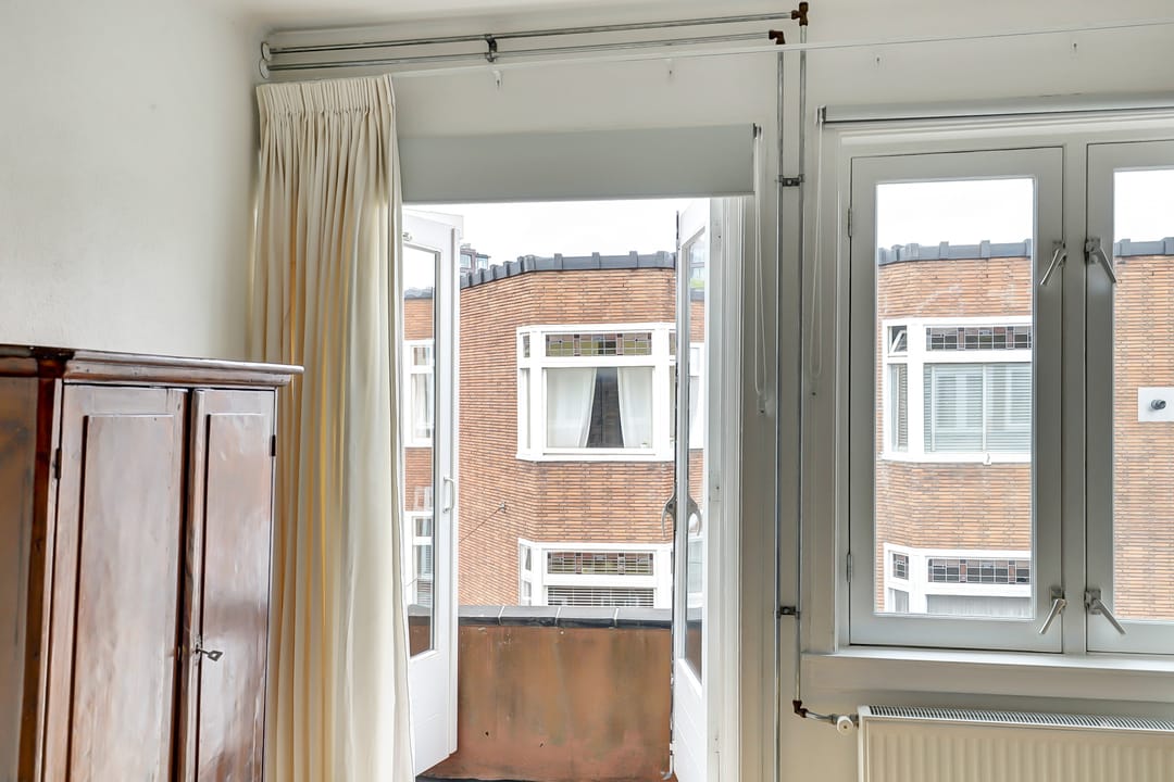 Photo 23 of Lombardstraat 46