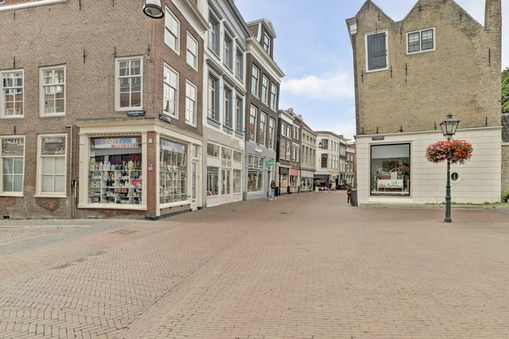 Foto 35 van Lombardstraat 46