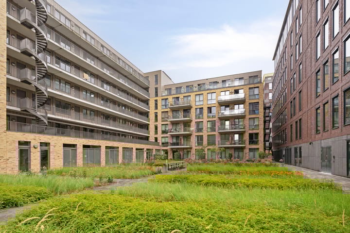 Photo 19 of Spiegeltuin 12