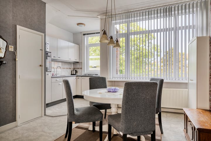 Foto 6 van Van Musschenbroekstraat 16-B