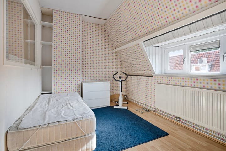 Foto 16 van Van Musschenbroekstraat 16-B