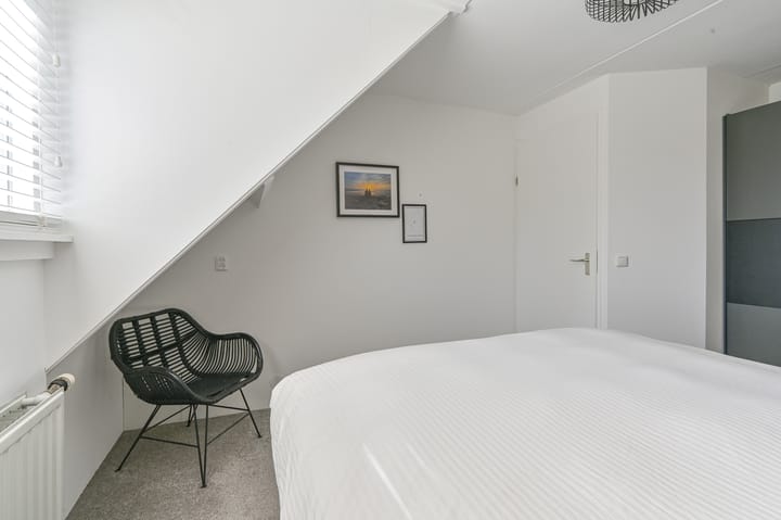 Foto 46 van Purperreiger 5