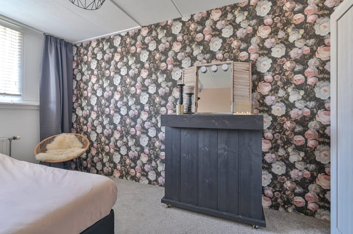 Foto 53 van Purperreiger 5