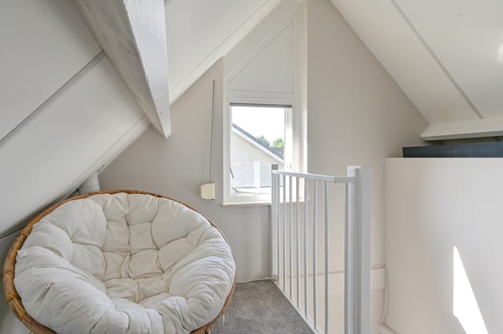 Foto 65 van Purperreiger 5