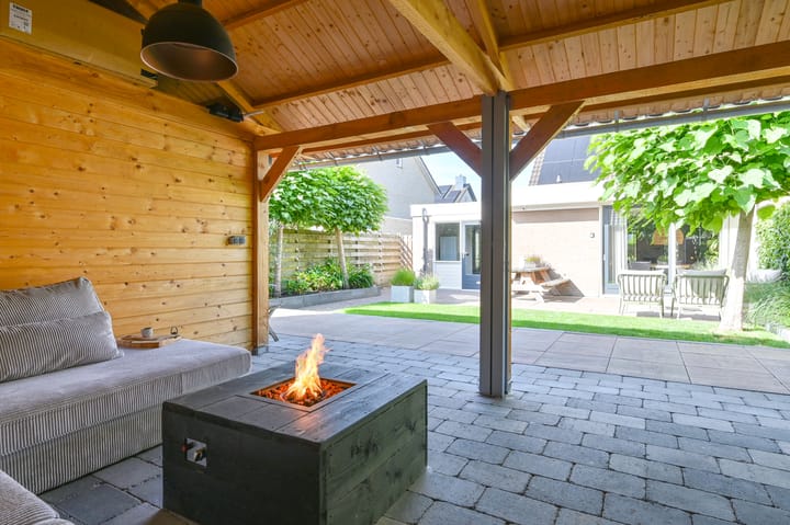 Foto 80 van Purperreiger 5