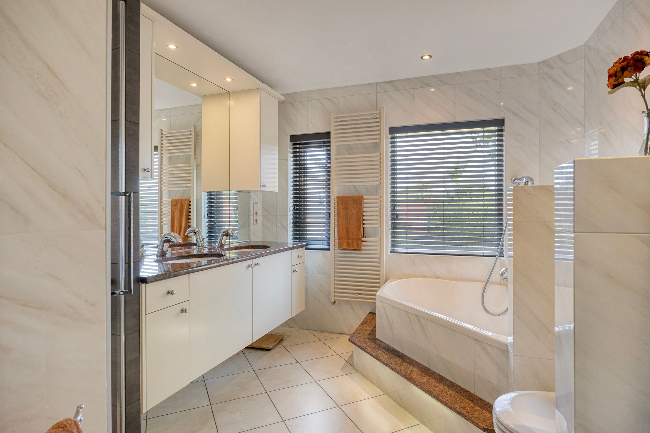 Foto 45 van Tuindersweg 28