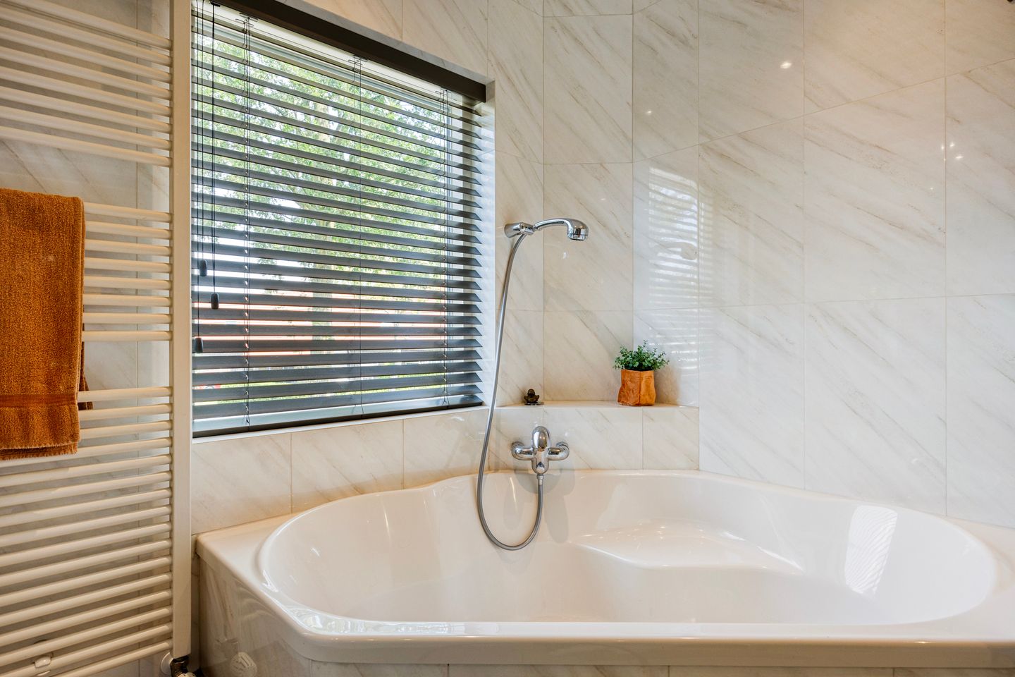 Foto 49 van Tuindersweg 28