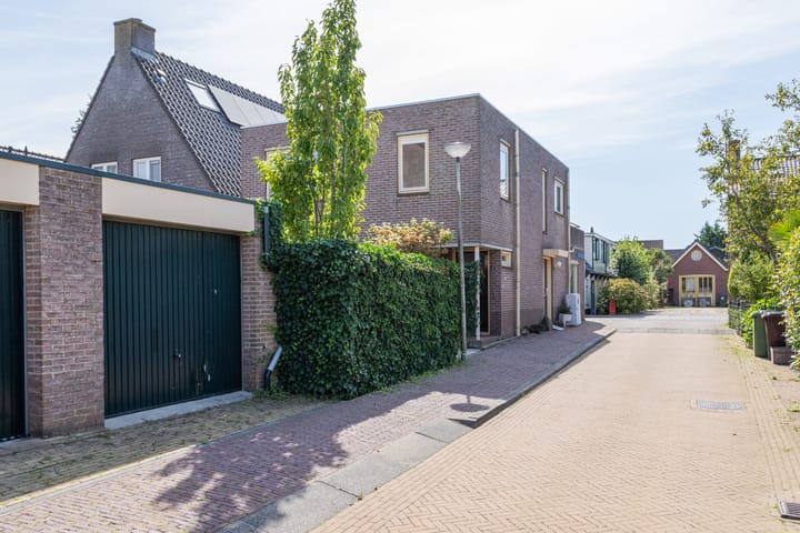 Foto 1 van Jacoba van Beyerenlaan 1