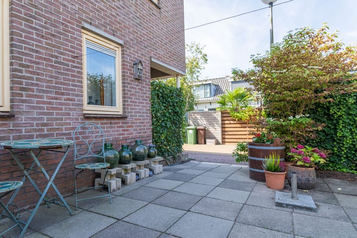 Foto 21 van Jacoba van Beyerenlaan 1