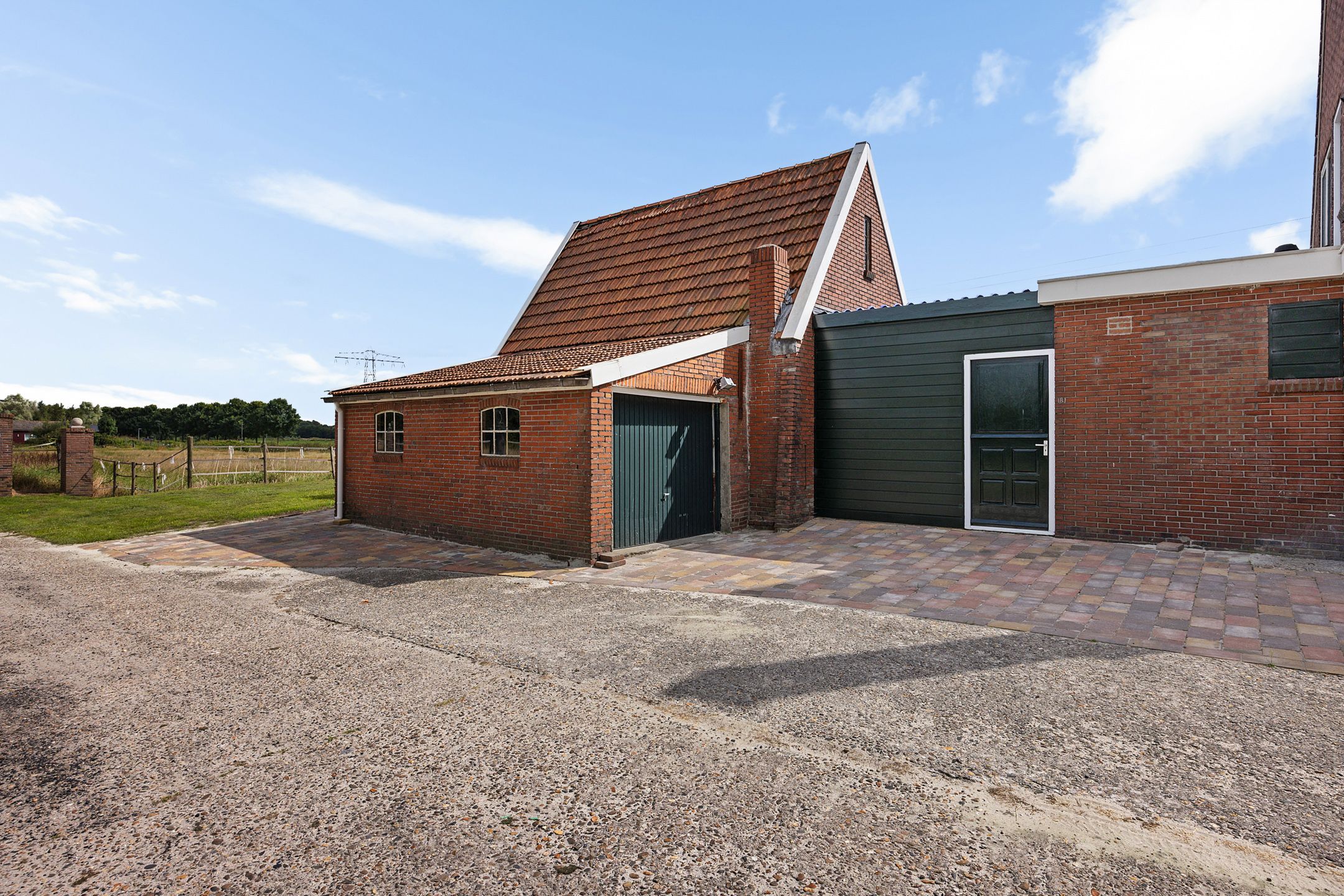 Foto 42 van Hoofdweg 181