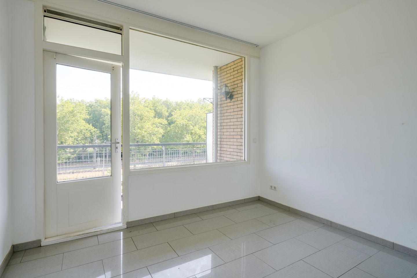 Foto 19 van Livingstonelaan 696