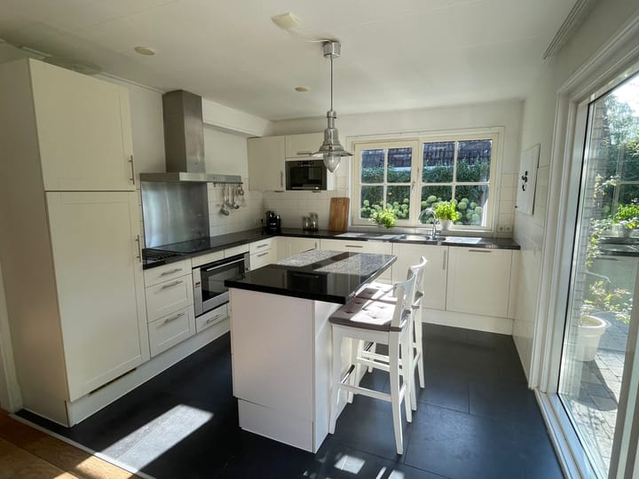 Foto 4 van Esdoornstraat 6