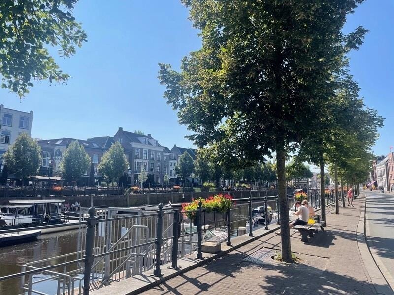 Bekijk foto 2 van Prinsenkade 12