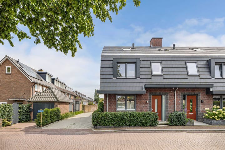 Foto 40 van E. Ludenstraat 44-B