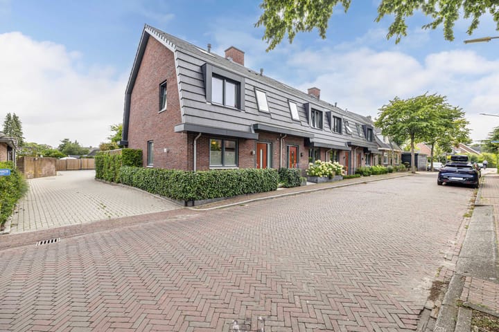 Foto 41 van E. Ludenstraat 44-B