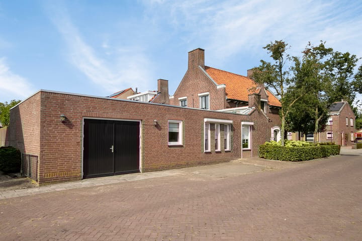 Foto 64 van Bakelgeertstraat 9