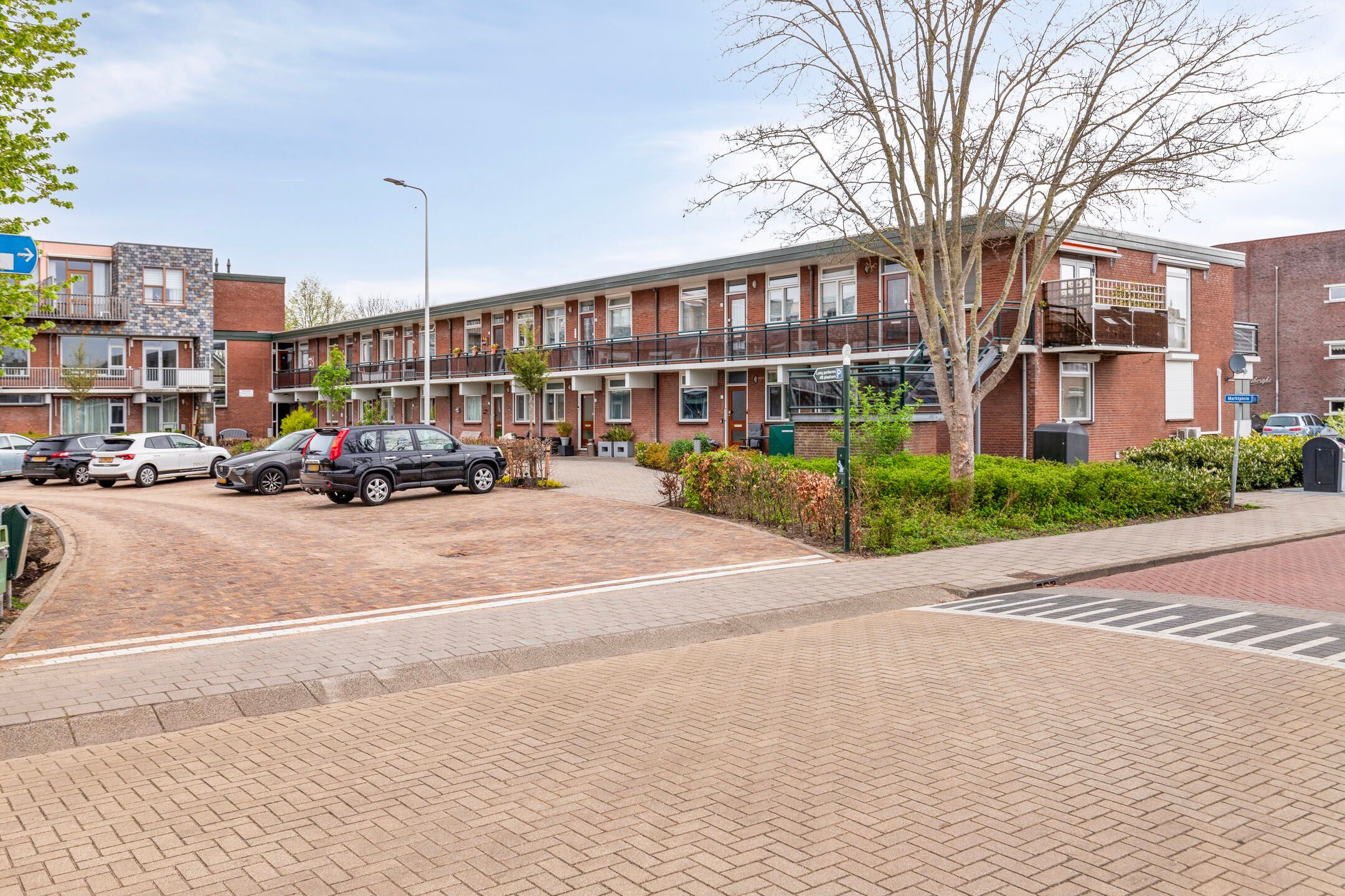 Foto 24 van Marktplein 3