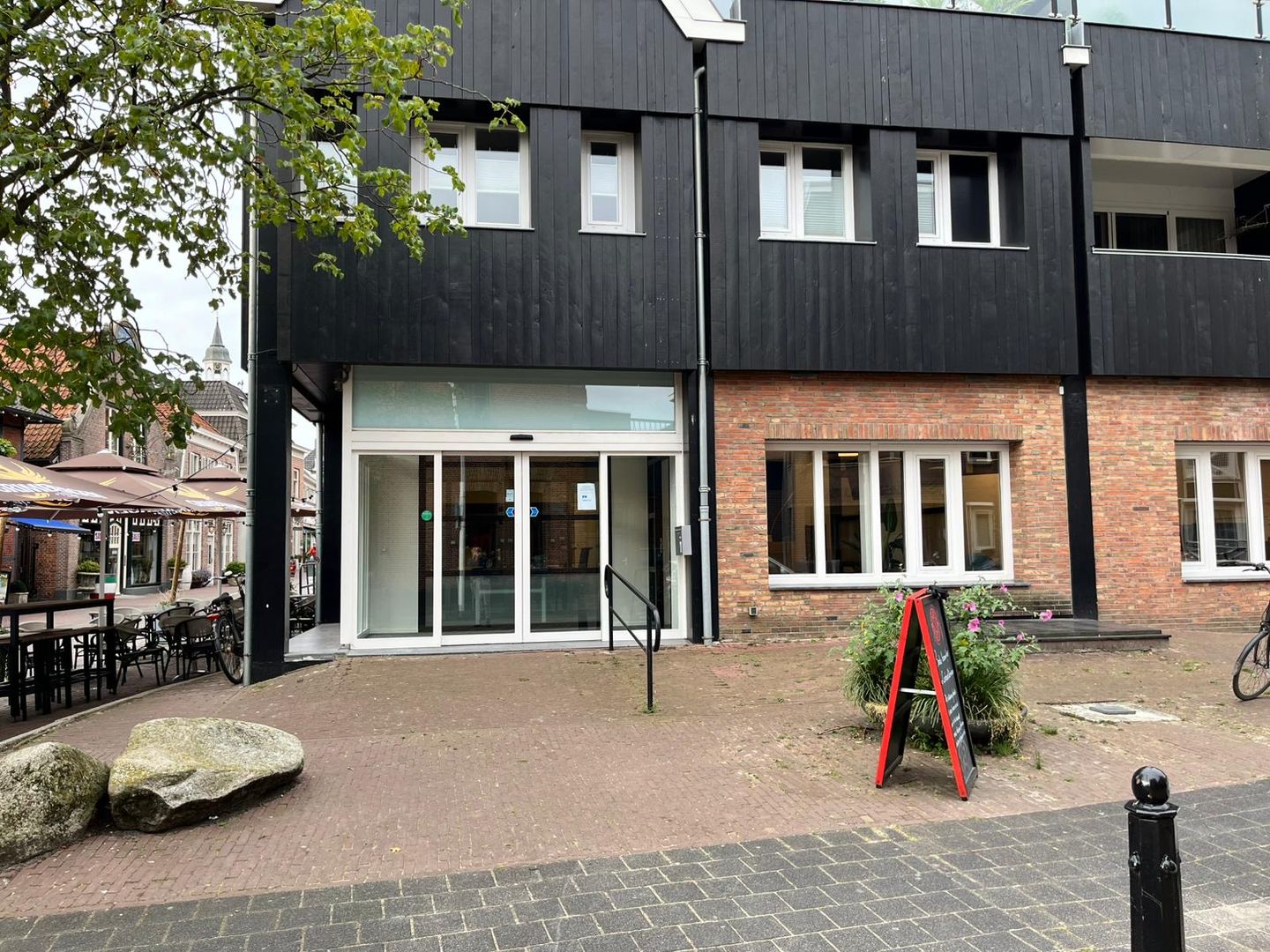 View photo 1 of Marktstraat 11