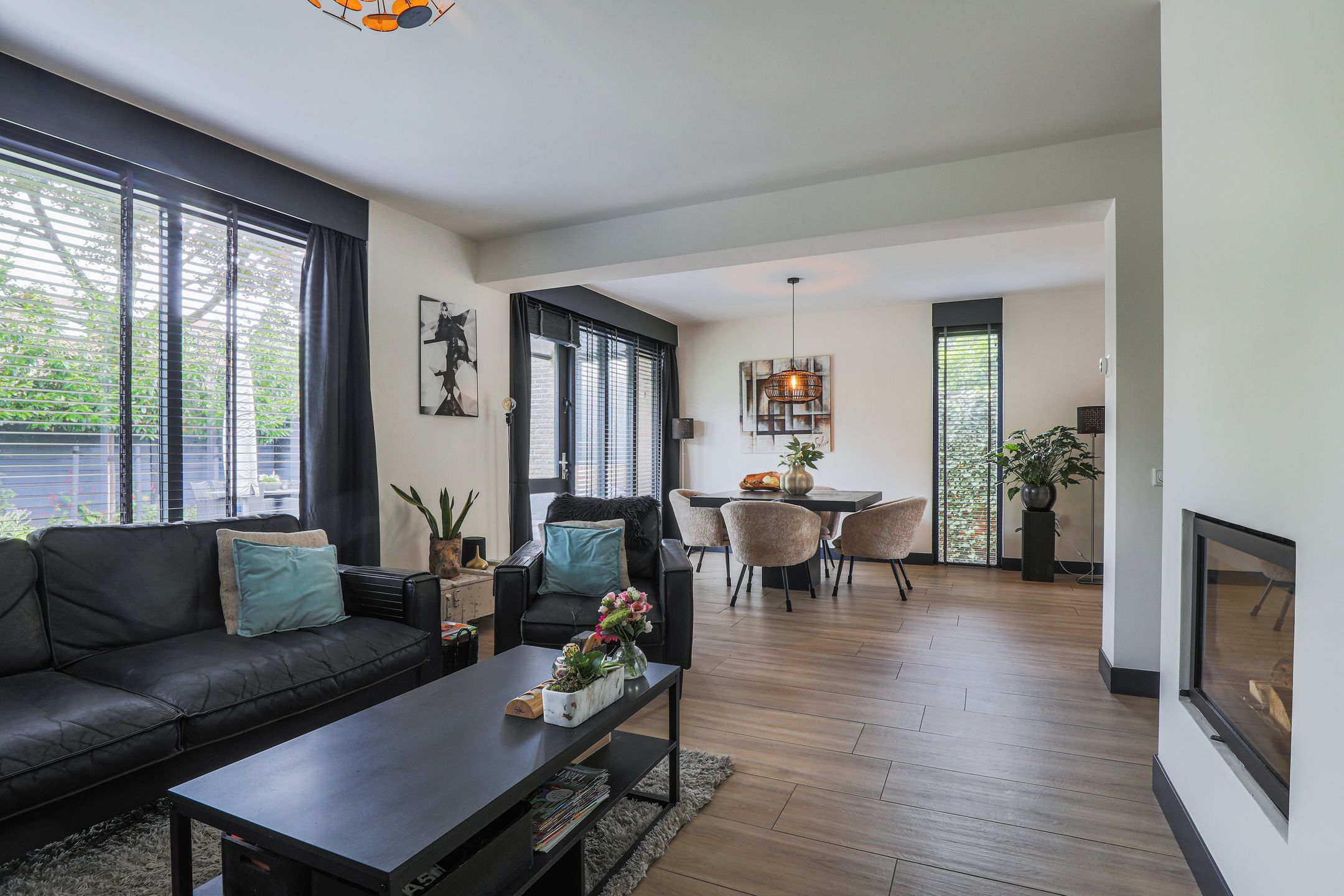 Photo 3 of Elzenlaan 28