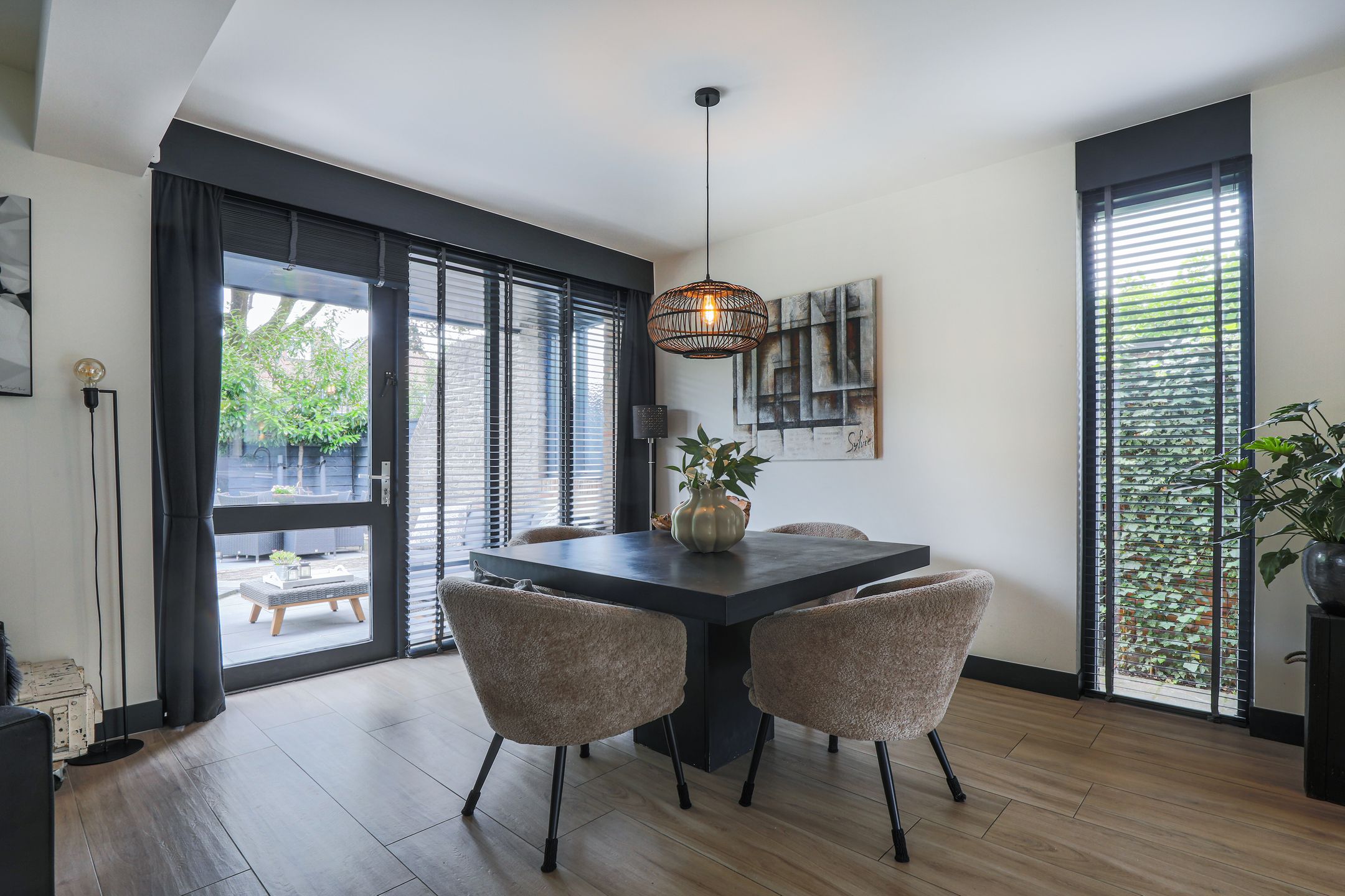 Photo 6 of Elzenlaan 28